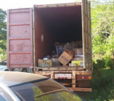 Atraco a camión transportador de encomiendas  - Paraguay.com