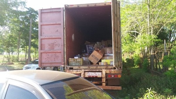 Alto Paraná: Asaltan camión transportador de encomiendas | Noticias Paraguay