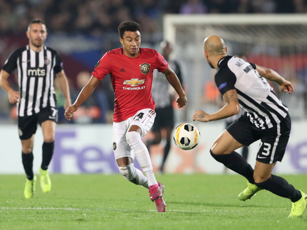 Manchester United firma una ronda invicta en la Europa League