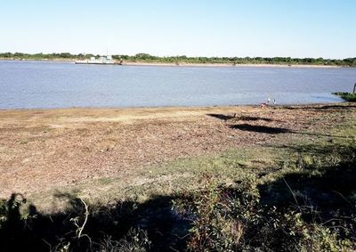 Preocupante descenso del nivel del río Paraguay en el Alto Chaco - Interior - ABC Color