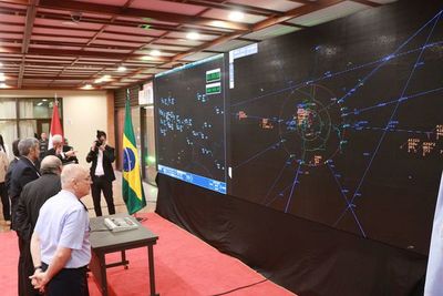 Inauguran nuevo sistema de control de tráfico aéreo