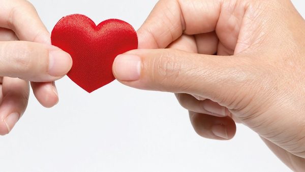 Un acto de amor para 11 personas