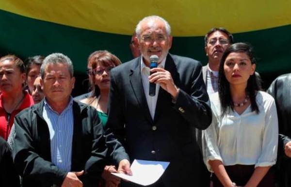 Mesa llama a seguir en la lucha para no permitir el «fraude» de Evo Morales | .::Agencia IP::.