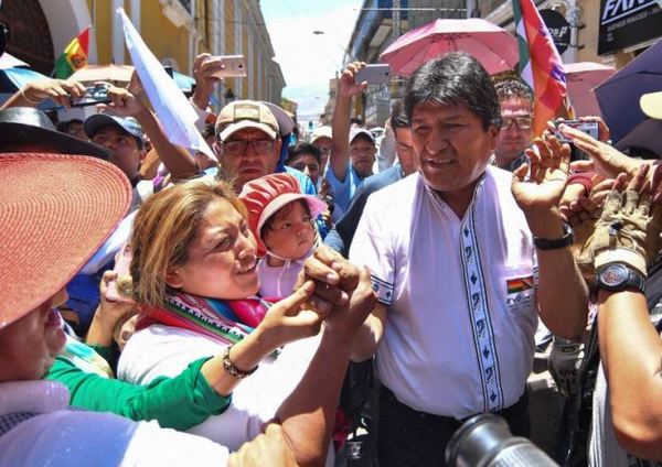 Morales dice que su victoria «es constitucional» frente a denuncias de fraude | .::Agencia IP::.