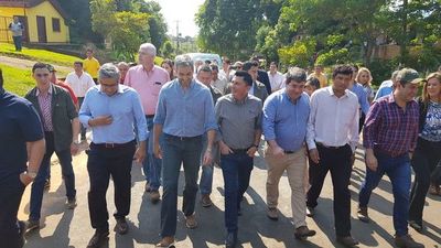 Verificaron asfaltado de la “ruta de la  fe” en Itapé - Nacionales - ABC Color