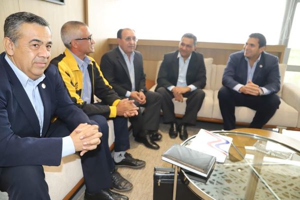 Guaraní de Trinidad, otro equipo de UFI a Intermedia - Fútbol - ABC Color