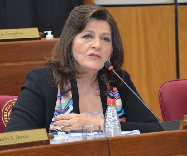 Blanca Ovelar critica relato oficial sobre crisis de la región