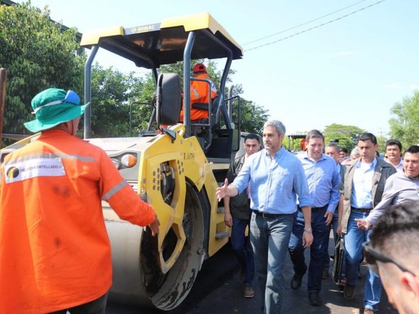 Abdo Benítez: "Hay sectores que buscan su muerto para tumbarme"