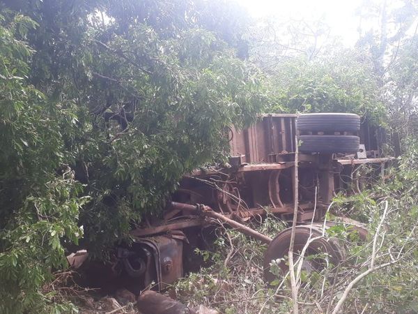 Camionero fallece en la ruta Luque-San Ber - Nacionales - ABC Color