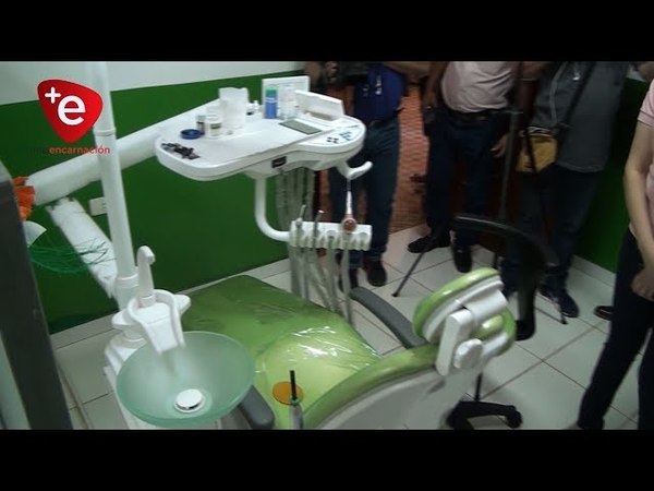 ENTREGAN SILLÓN ODONTOLÓGICO PARA USF DEL B° SAN PEDRO