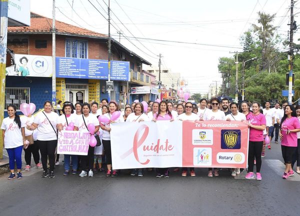 Luque: con “Camina Rosa” instan a luchar contra cáncer de mama