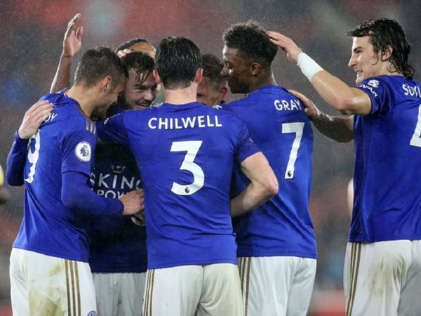 El Leicester ganó 9-0 y firmó un récord histórico en la Premier
