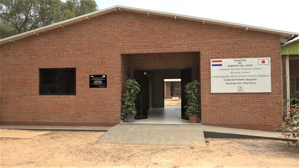 Embajador inauguró nuevas aulas de la escuela inclusiva Rinconcito de Amor