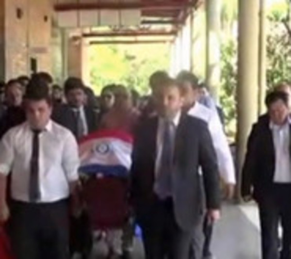 El adiós a Leila Ayala - Paraguay.com