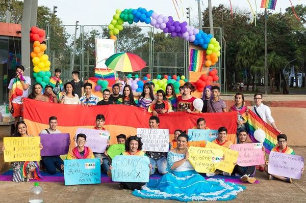 Piden prohibir marcha LGBTI en Ciudad del Este - Nacionales - ABC Color