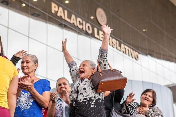 Luis Vera obtiene primer premio en concurso internacional de fotografía - Cultura - ABC Color