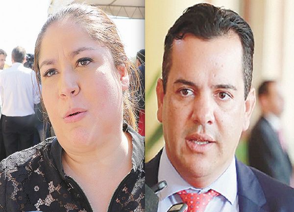 Abdo alabó a sus ministros más criticados, Friedmann y Samudio