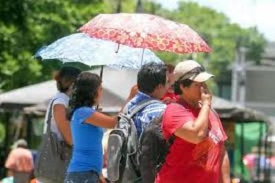 Fin de semana caluroso con lluvias