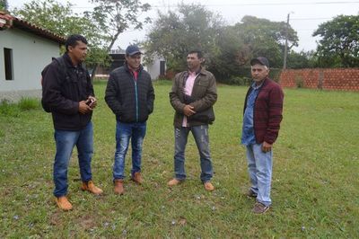 Agricultores exigen el cumplimiento de una ordenanza municipal    - Nacionales - ABC Color