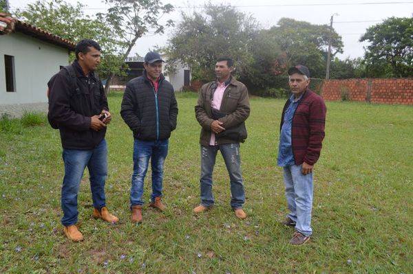 Agricultores exigen el cumplimiento de una ordenanza municipal - Nacionales - ABC Color