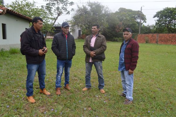 Agricultores exigen el cumplimiento de una ordenanza municipal    - Nacionales - ABC Color