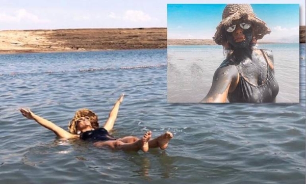 HOY / Como Jesucristo, Karina Doldán se bautizó en el Río Jordán: "Para recibir la revelación de lo alto"