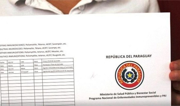 Es obligatorio presentar certificado de vacunación contra fiebre amarilla, recuerdan
