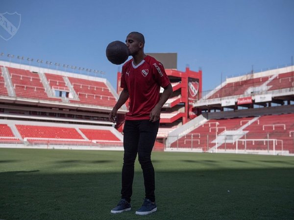 Cecilio Domínguez se queda sin entrenador en Independiente