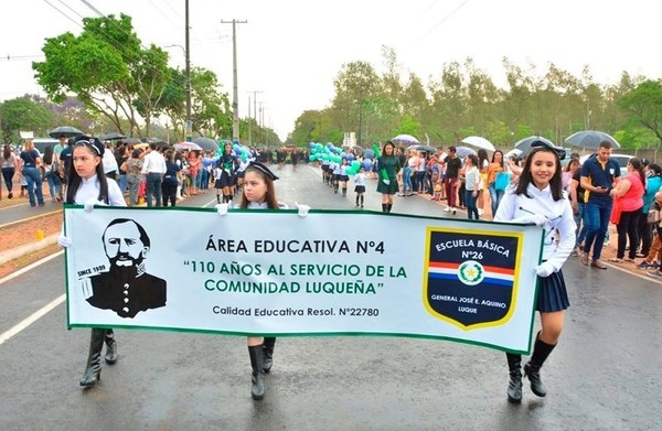 Emblemática escuela de Luque festeja 110 años •