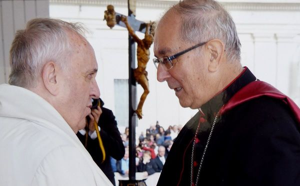El Papa Francisco envío saludos al Paraguay