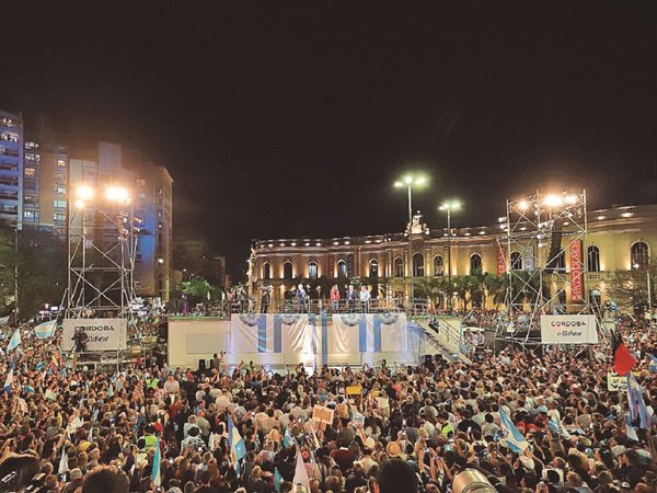 Argentinos deciden sobre la vuelta del peronismo al poder