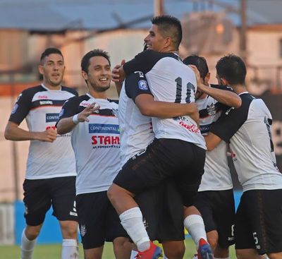 General Díaz sigue vivo