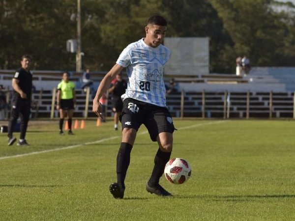Guaireña gana en casa y da otro paso de primera