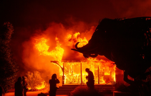 Nuevo aviso de evacuación por incendios en California