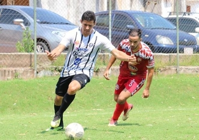 HOY / Pilcomayo y Colegiales zanjan la fecha con un empate