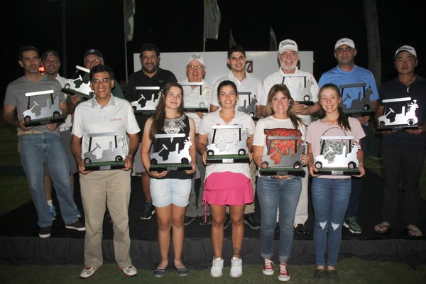 Baek y Fernández, ganadores de la Copa 'República Dominicana'