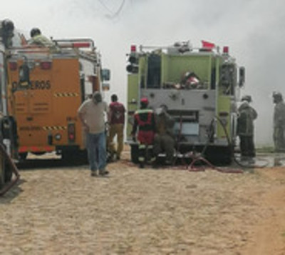 Incendio en Copaco de Luque - Paraguay.com