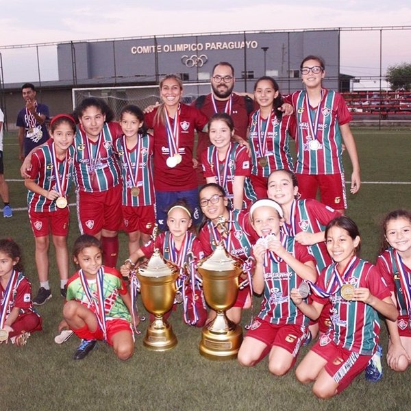 De la mano de Laura Romero, Fluminense gritó campeón