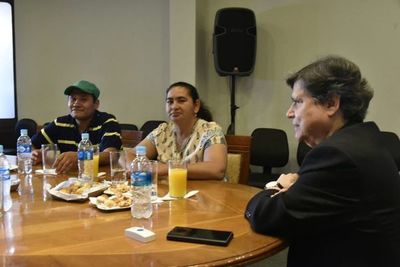 FNC ratifica ante ministro del Interior que harán cortes de ruta intermitentes - Nacionales - ABC Color