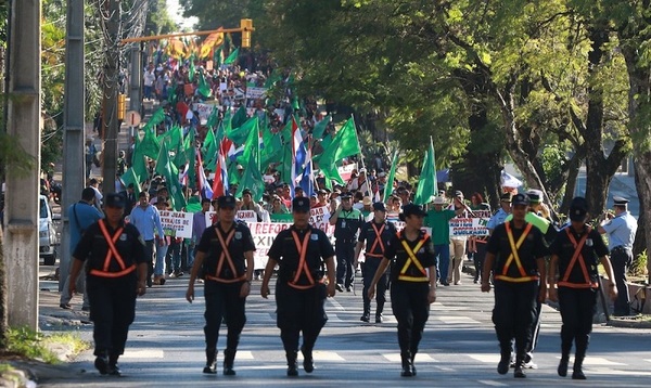 Marcha campesina: Gobierno y manifestantes dialogan para garantizar seguridad » Ñanduti
