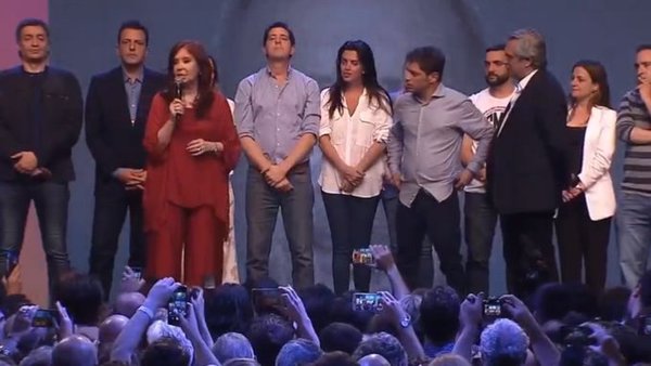 CFK pidió a Macri que cumpla con su responsabilidad “hasta el último día”