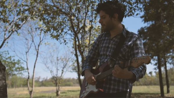 José Manfredi lanza “Chica multicolor” - Música - ABC Color