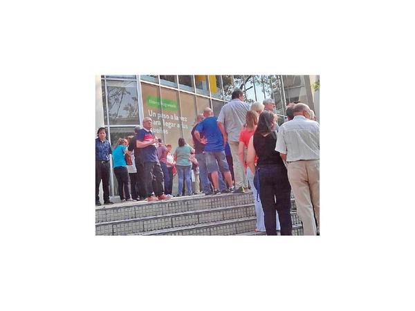 Hubo una alta participación en el Consulado de Asunción
