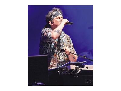 Calamaro vivió  un encuentro más con su público paraguayo