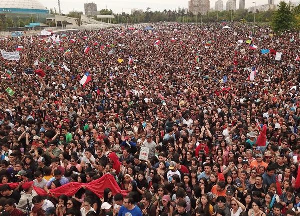 Chilenos mantienen presión sobre el gobierno de Piñera - Internacionales - ABC Color