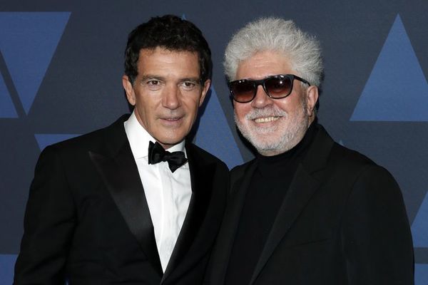 Almodóvar y Banderas, en la rampa de despegue para los Óscar  - Cine y TV - ABC Color