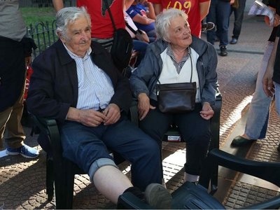 Mujica vuelve al Senado como el más votado de Frente Amplio