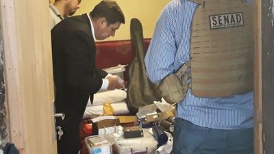 Detienen a jefe de Investigaciones de Coronel Oviedo por vínculo con el narcotráfico - Nacionales - ABC Color