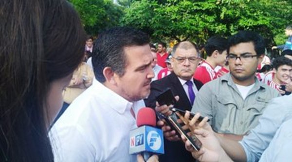 Toma del MEC es una conducta "lamentable", según ministro Petta » Ñanduti