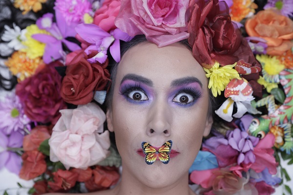 Invitan a show cómico "Las Mil y una Flores"